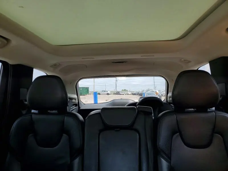 2018 VOLVO XC90 T6  