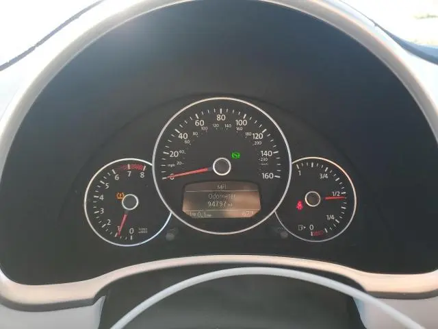 2012 VOLKSWAGEN BEETLE   