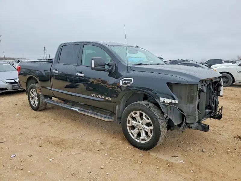 2017 NISSAN TITAN XD SL  