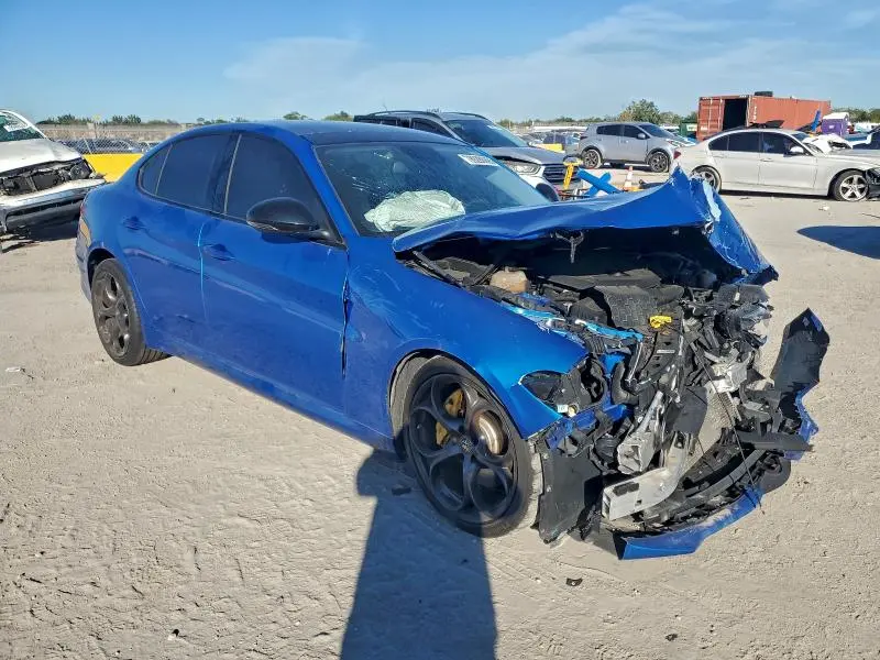 2019 ALFA ROMEO GIULIA   
