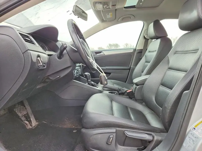 2014 VOLKSWAGEN JETTA SE  