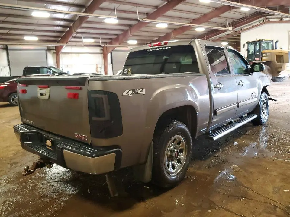2013 GMC SIERRA K1500 SL  