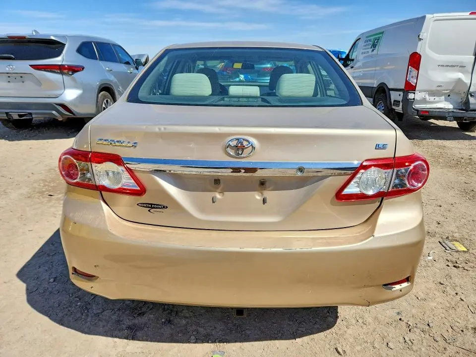 2012 TOYOTA COROLLA LE  
