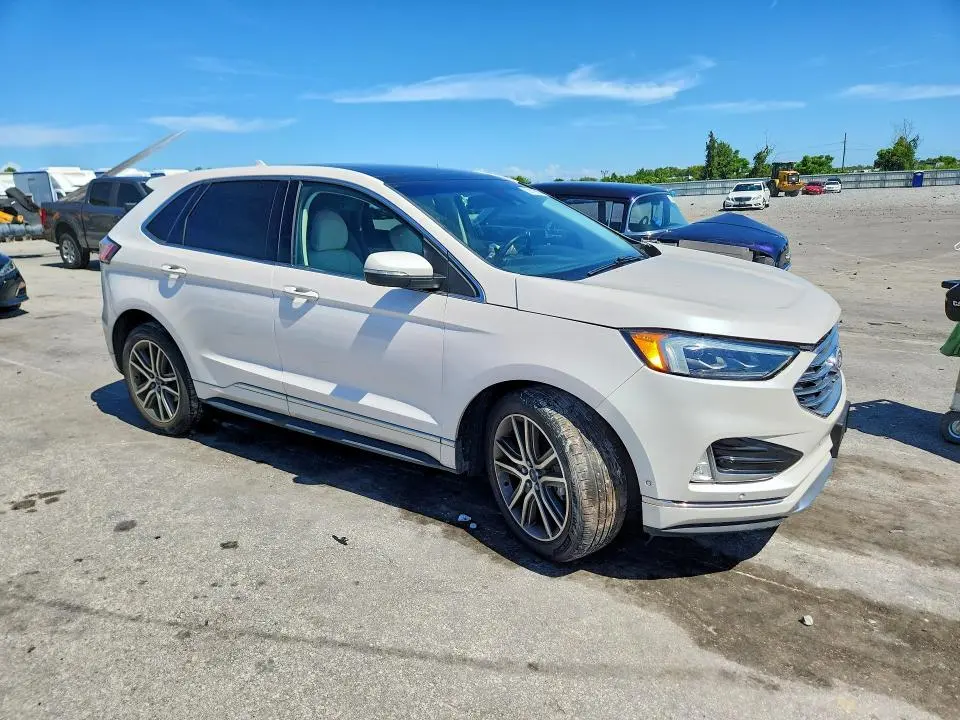 2019 FORD EDGE TITANIUM  