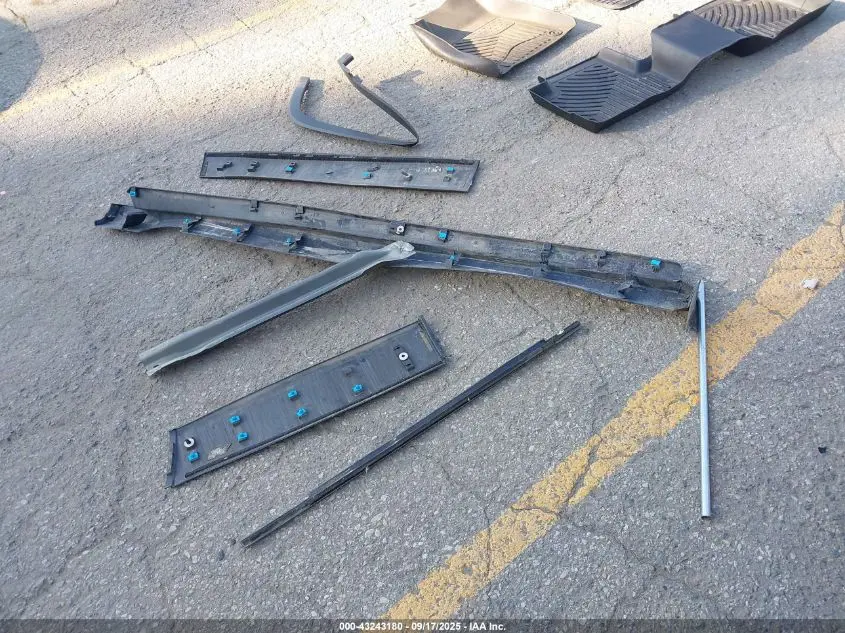 2018 JEEP CHEROKEE LATITUDE PLUS 4X4