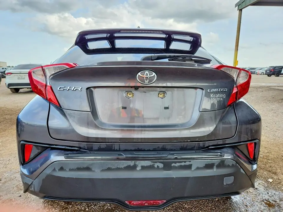 2019 TOYOTA C-HR LIMITED  