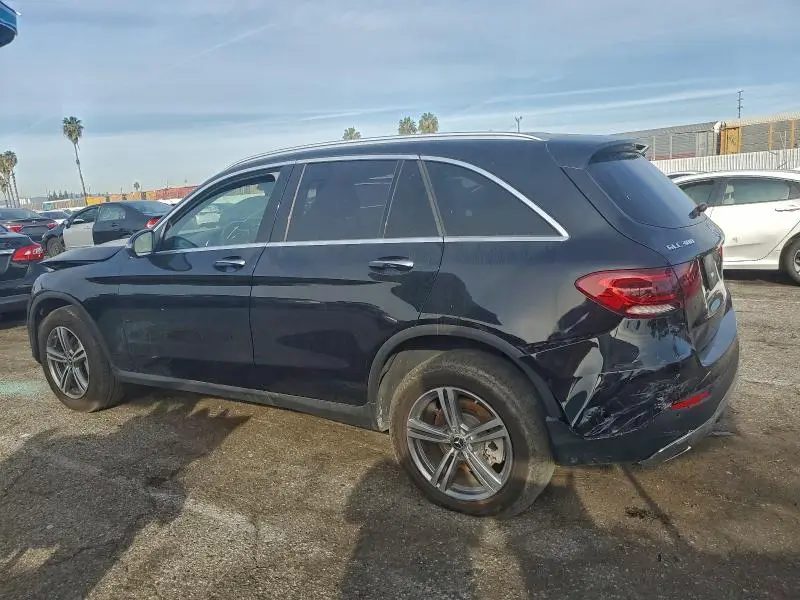 2021 MERCEDES-BENZ GLC 300  
