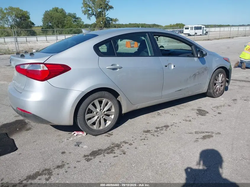 2015 KIA FORTE LX