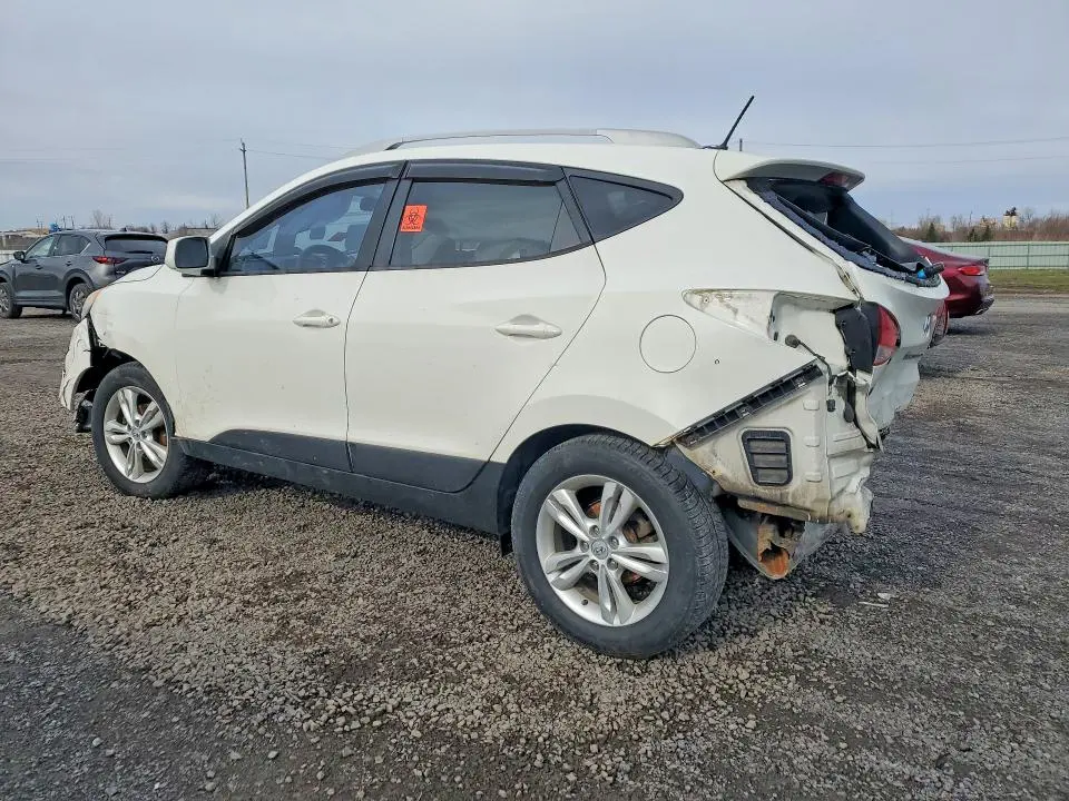 2011 HYUNDAI TUCSON GLS  