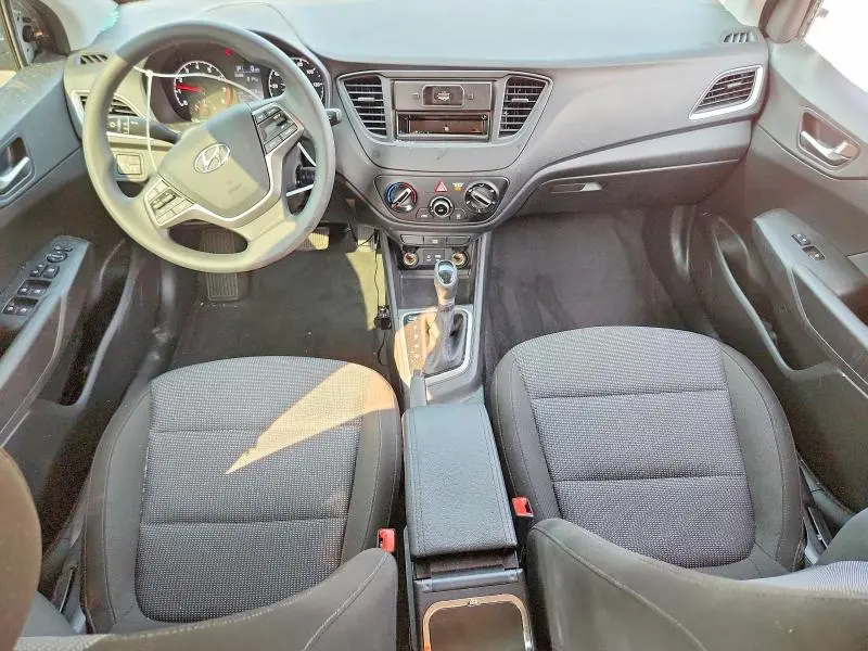 2022 HYUNDAI ACCENT SE  