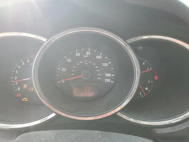 2011 KIA SORENTO BASE  