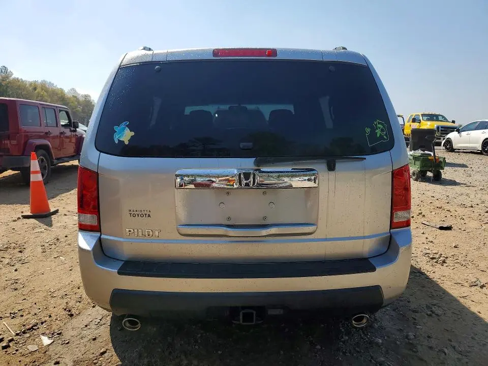 2011 HONDA PILOT EX  