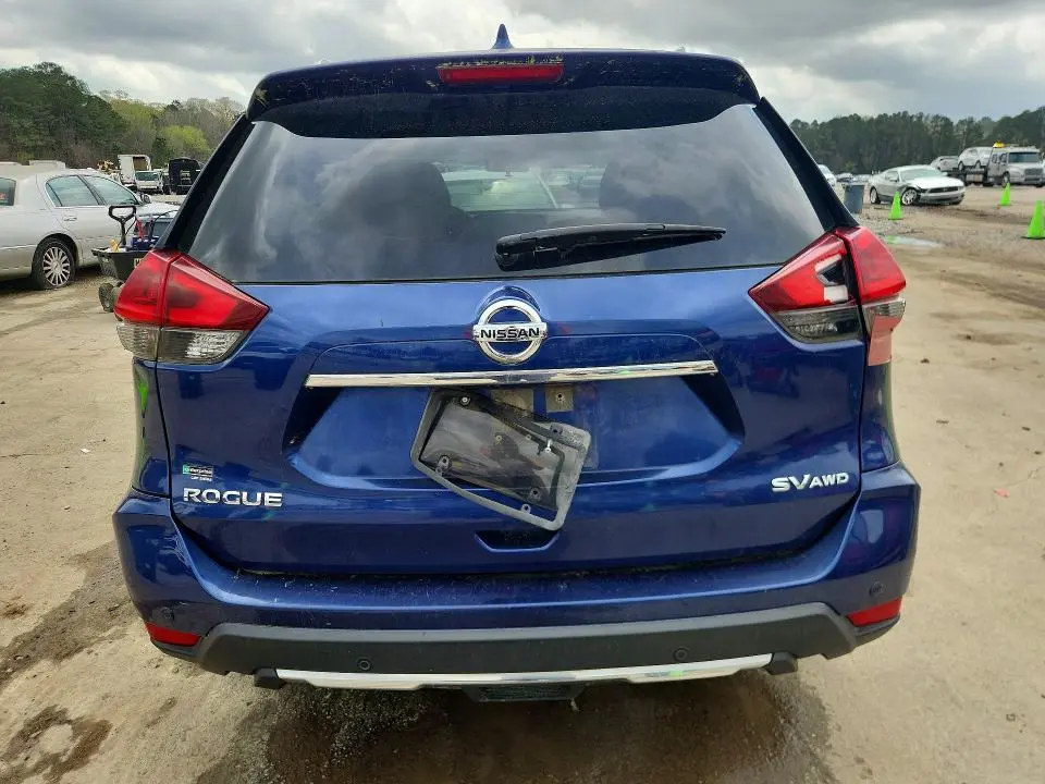 2020 NISSAN ROGUE SV  