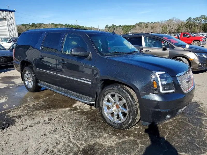 2011 GMC YUKON XL DENALI  