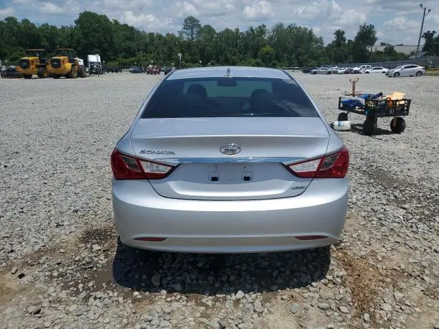2011 HYUNDAI SONATA SE  
