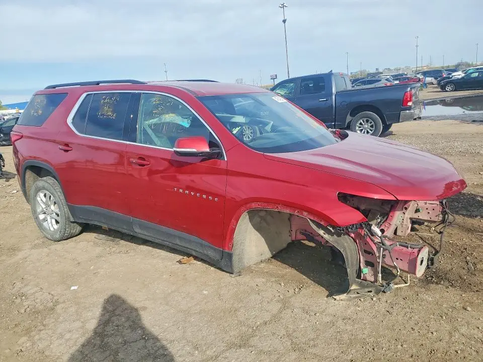 2020 CHEVROLET TRAVERSE LT  