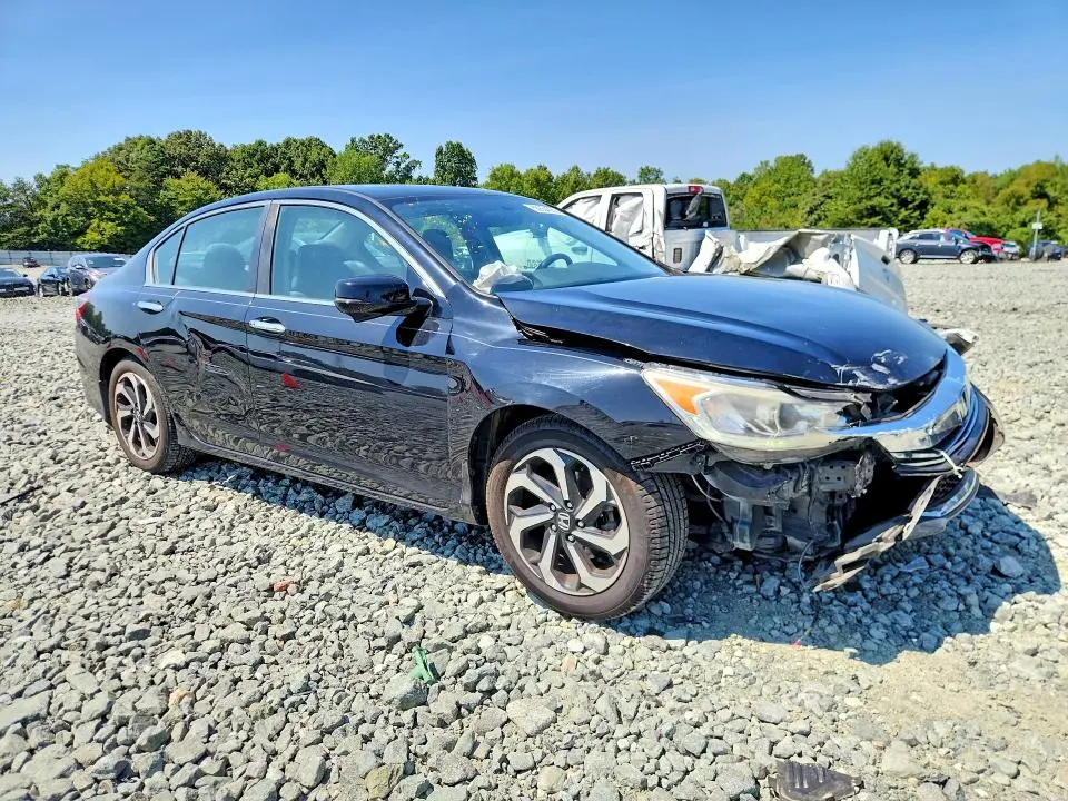 2017 HONDA ACCORD EX  