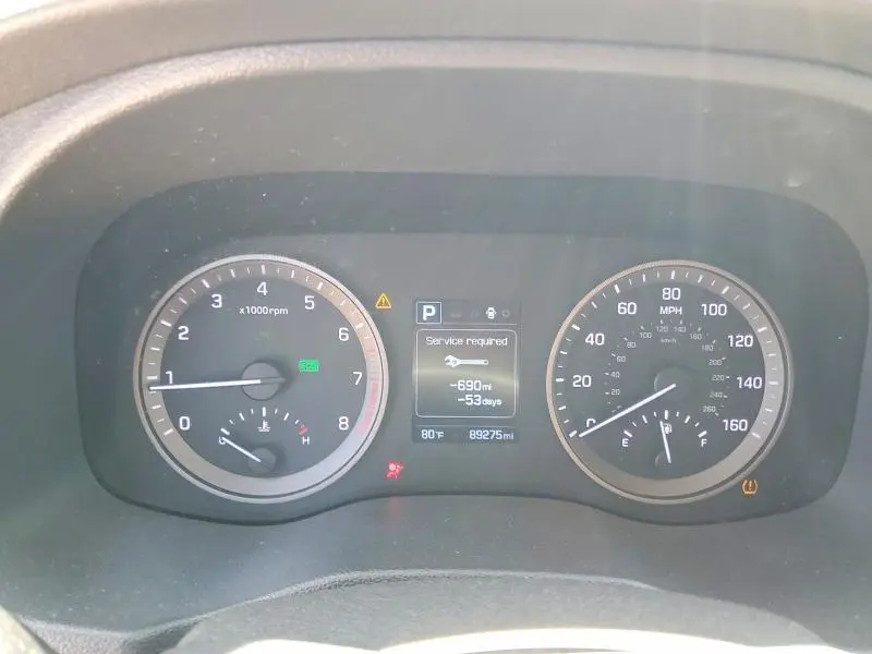 2016 HYUNDAI TUCSON SE  