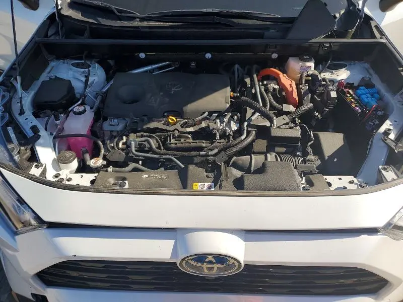 2024 TOYOTA RAV4 XSE  