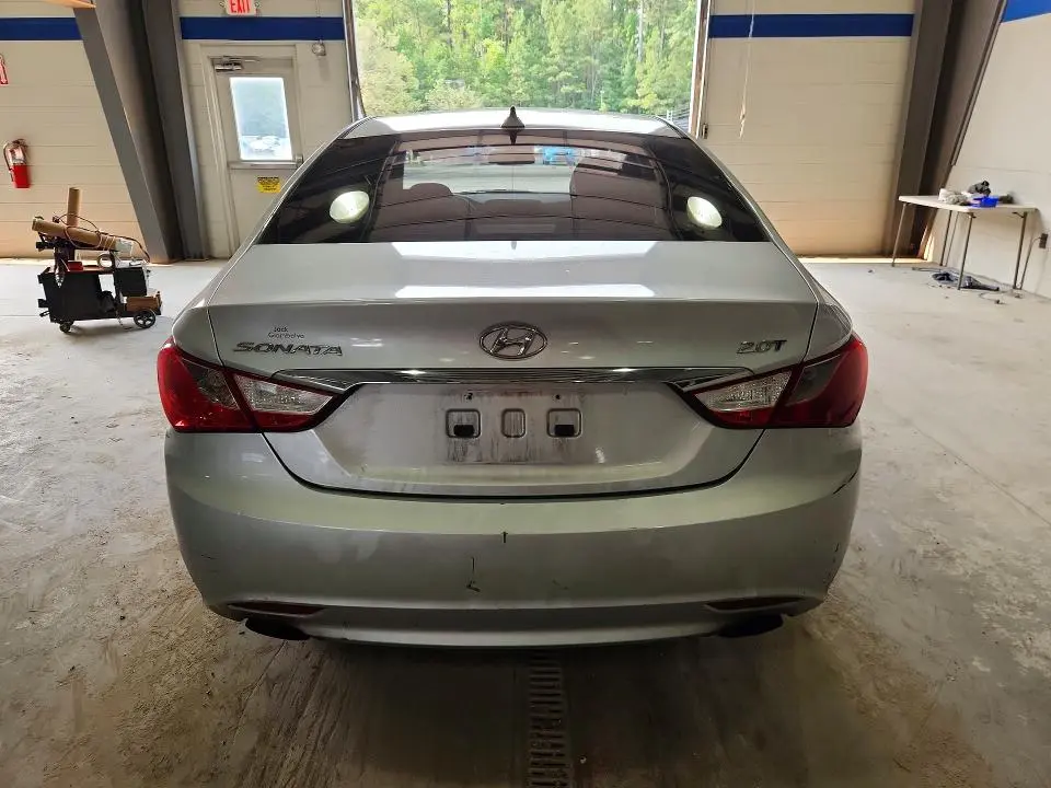 2013 HYUNDAI SONATA SE 2.0T  