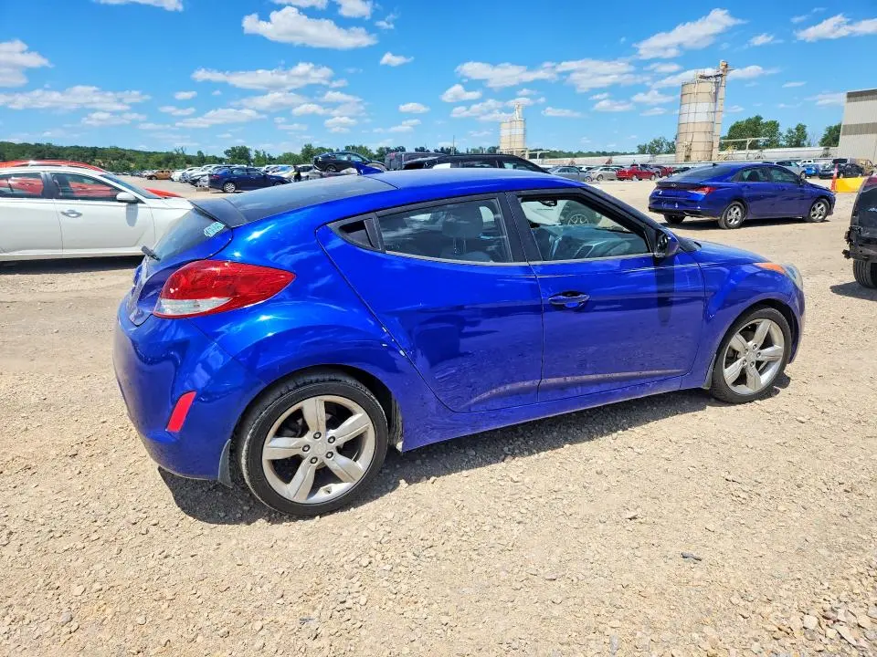 2012 HYUNDAI VELOSTER BASE  