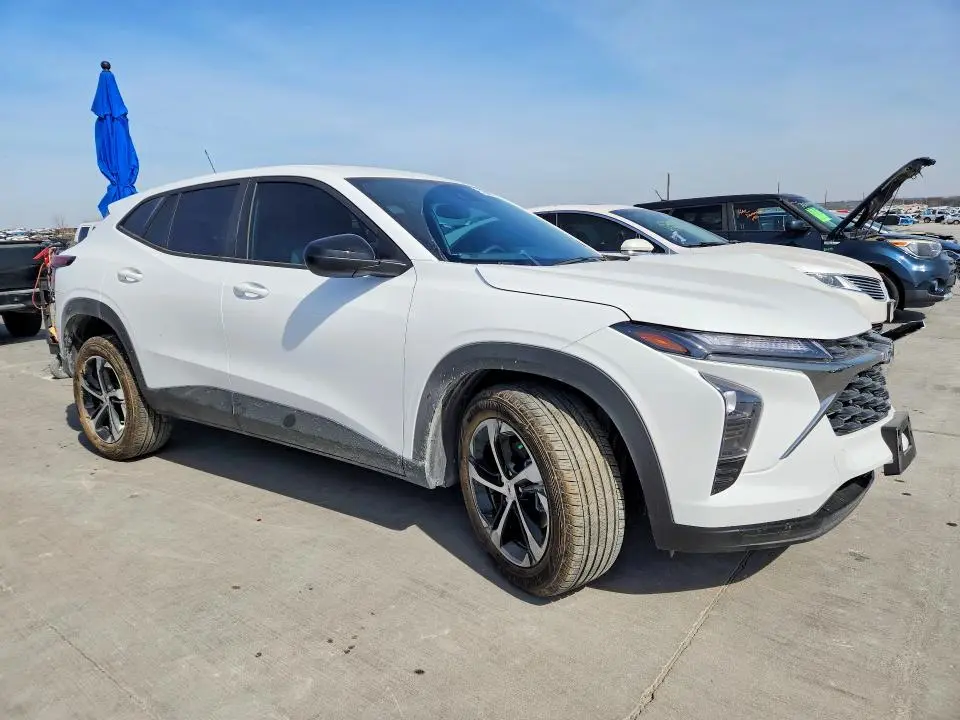 2025 CHEVROLET TRAX 1RS  