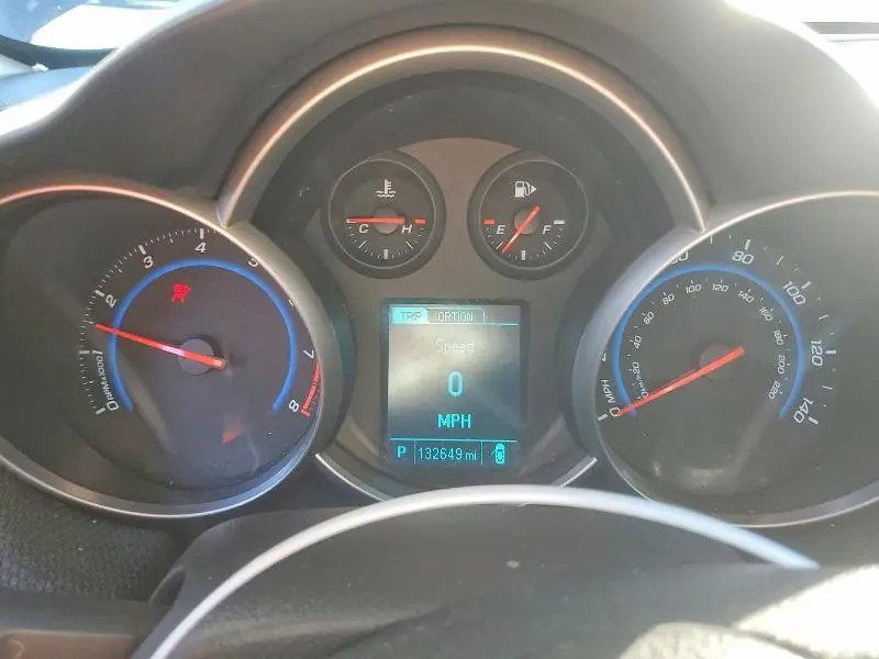 2015 CHEVROLET CRUZE LT  