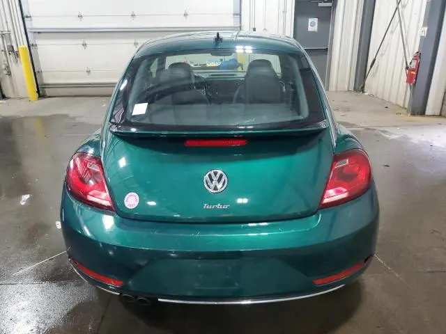 2017 VOLKSWAGEN BEETLE SE  