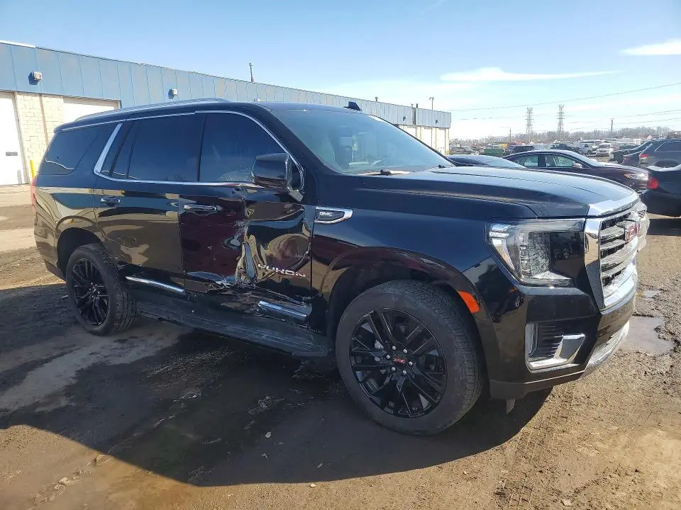 2024 GMC YUKON SLT  