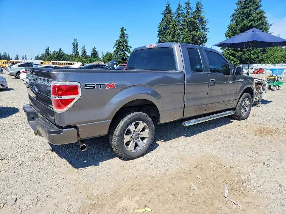 2013 FORD F150 SUPER CAB  