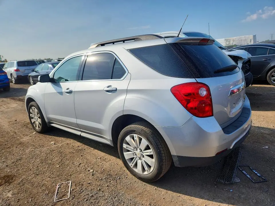 2010 CHEVROLET EQUINOX LT  