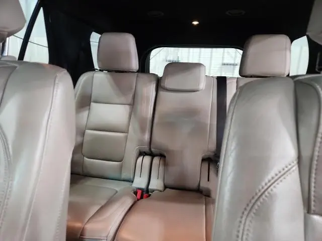 2011 FORD EXPLORER XLT  