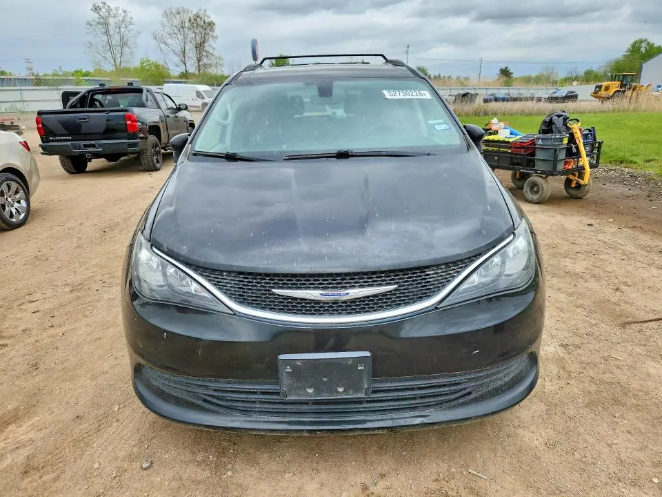 2020 CHRYSLER VOYAGER LXI  
