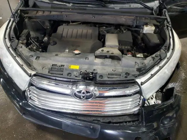 2016 TOYOTA HIGHLANDER XLE  