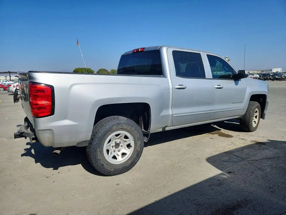 2018 CHEVROLET SILVERADO C1500 LT  