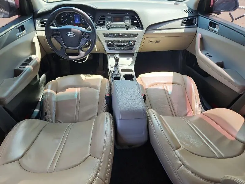 2017 HYUNDAI SONATA SE  