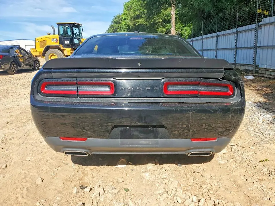 2018 DODGE CHALLENGER SXT  