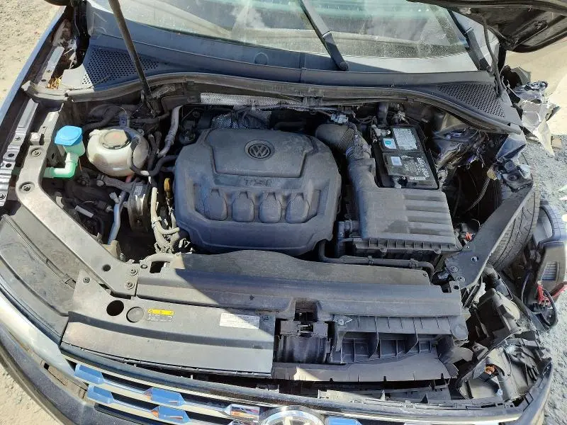2018 VOLKSWAGEN TIGUAN SE  