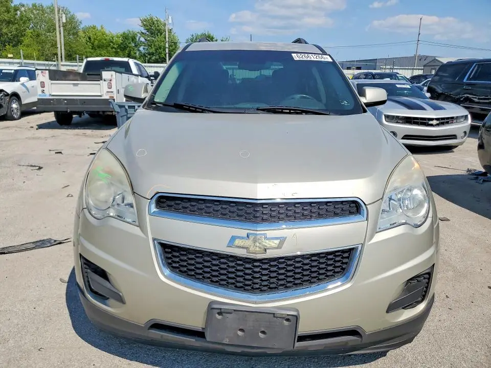 2015 CHEVROLET EQUINOX LT  