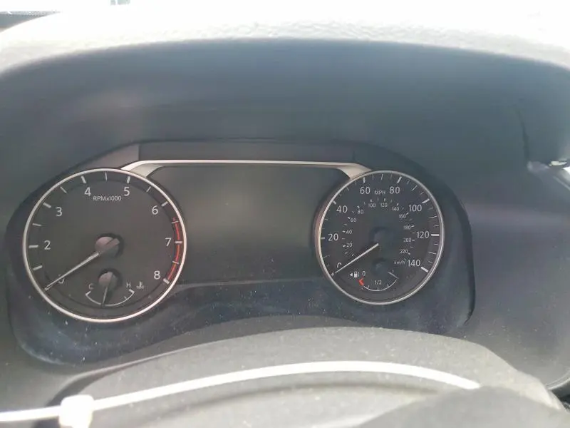 2021 NISSAN ALTIMA SV  