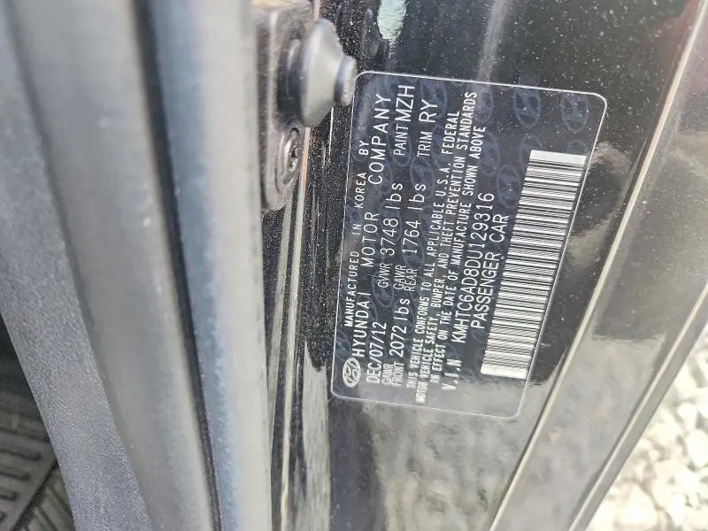 2013 HYUNDAI VELOSTER BASE  