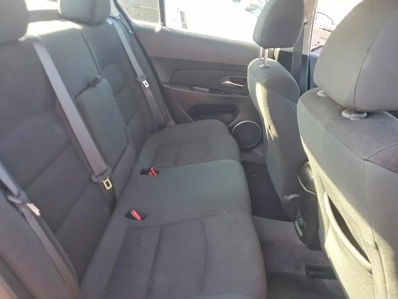2012 CHEVROLET CRUZE LT  