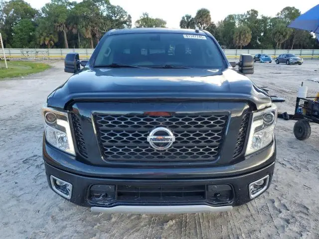 2019 NISSAN TITAN SV  