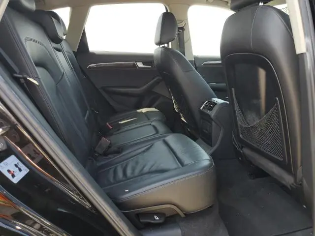 2011 AUDI Q5 PREMIUM PLUS  
