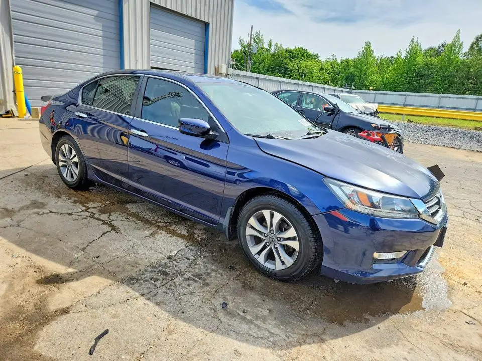 2015 HONDA ACCORD LX  