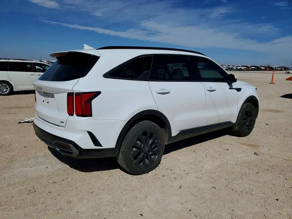 2023 KIA SORENTO SX  