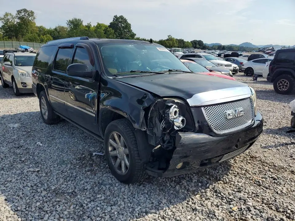 2010 GMC YUKON XL DENALI  