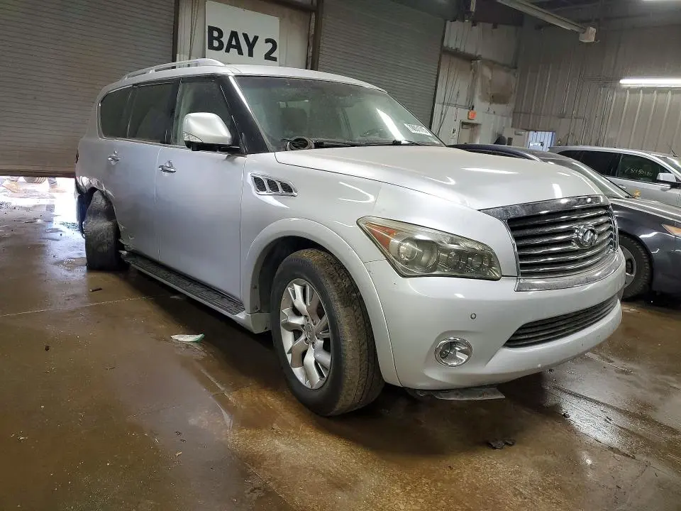 2011 INFINITI QX56 BASE  