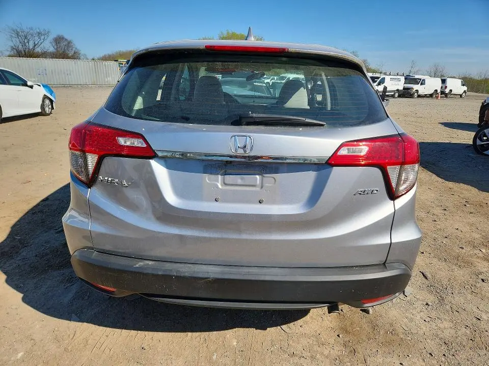 2021 HONDA HR-V LX  