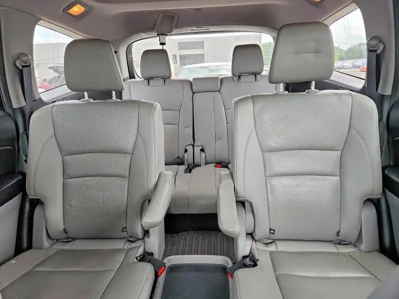 2016 HONDA PILOT ELITE  